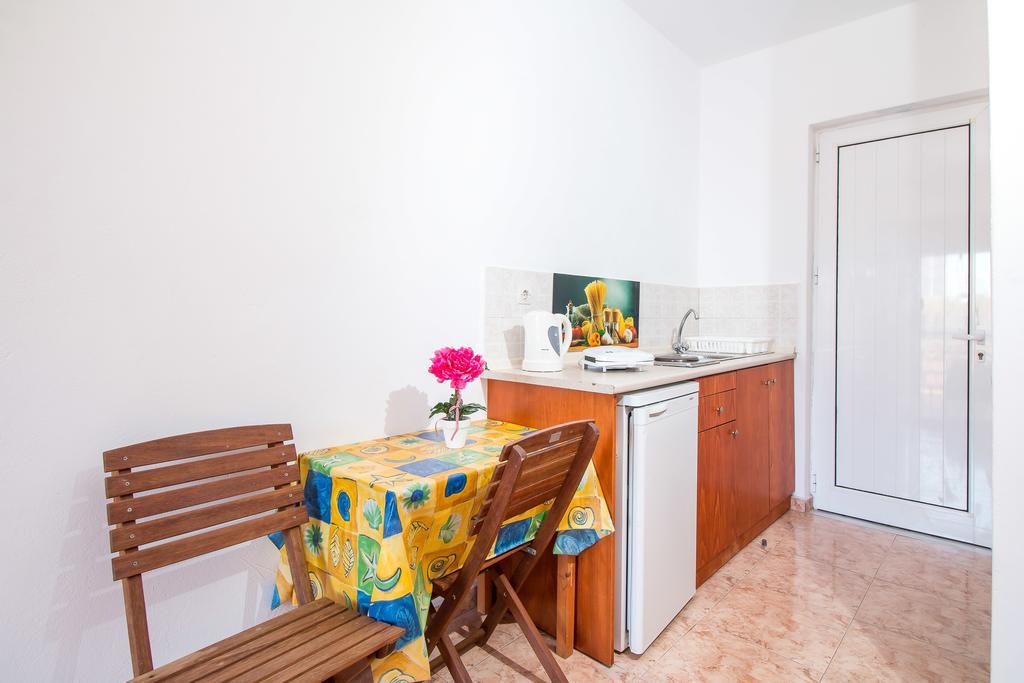 Mosaic Gardens Apartment Faliraki Exterior photo